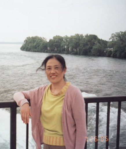 杨颖秀.jpg