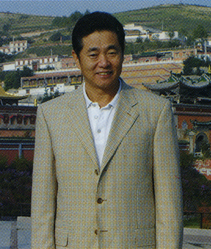 王绪君.jpg